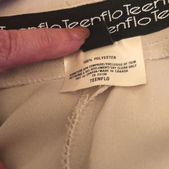 Two piece classic pant suit - Picture 7 of 7